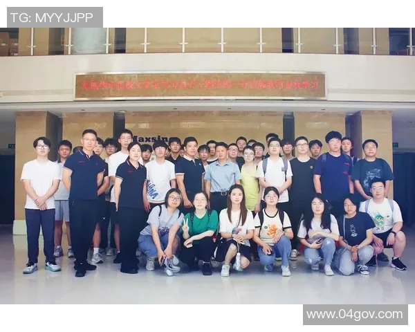 朱俊龙：从青年才俊到行业领军人物的成长之路与未来展望